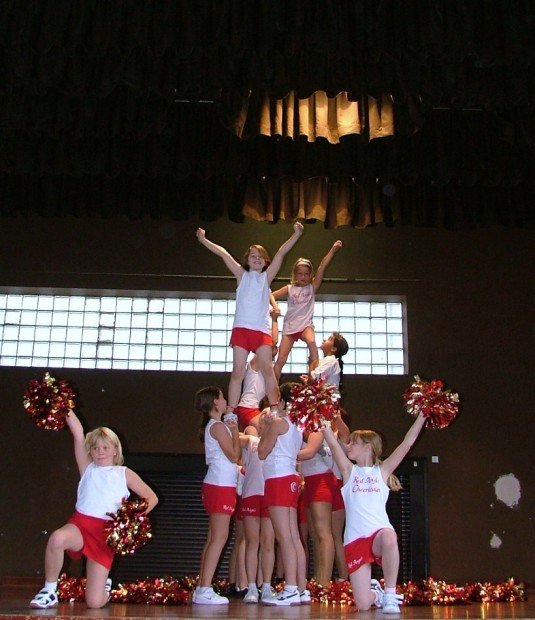 Litte & Senior Angels - Cheerday 2008.jpg